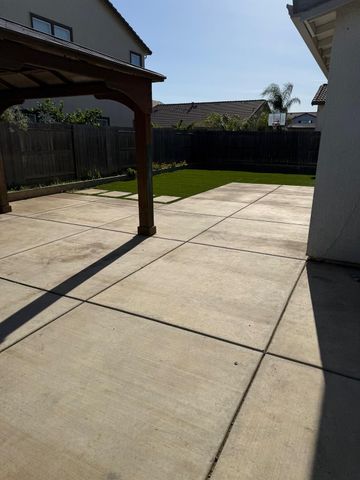 10400 Montaria Way, Elk Grove, CA 95757