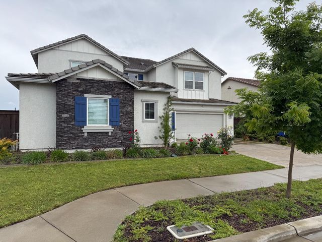 10400 Montaria Way, Elk Grove, CA 95757