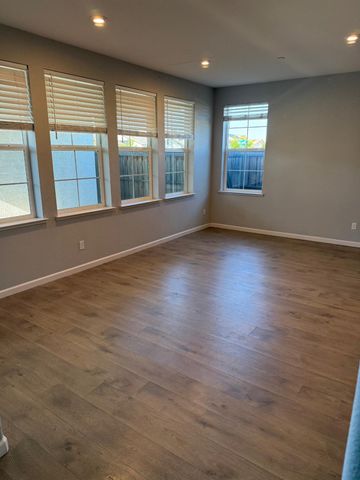 10400 Montaria Way, Elk Grove, CA 95757