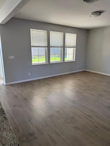 10400 Montaria Way, Elk Grove, CA 95757