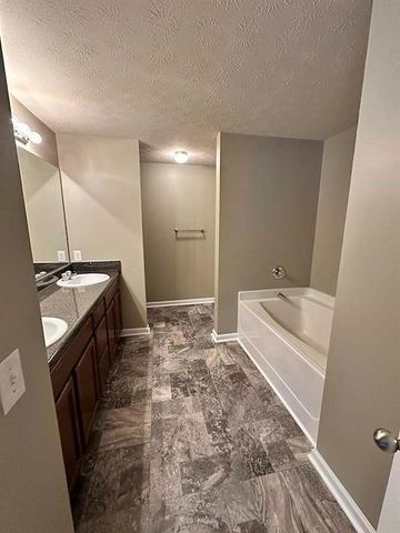 1619 Park Brooke Circle SW 10, Marietta, GA 30008