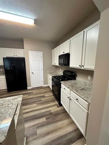 1619 Park Brooke Circle SW 10, Marietta, GA 30008