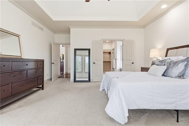 11604 W 164th Place, Overland Park, KS 66221