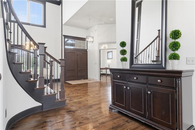 11604 W 164th Place, Overland Park, KS 66221