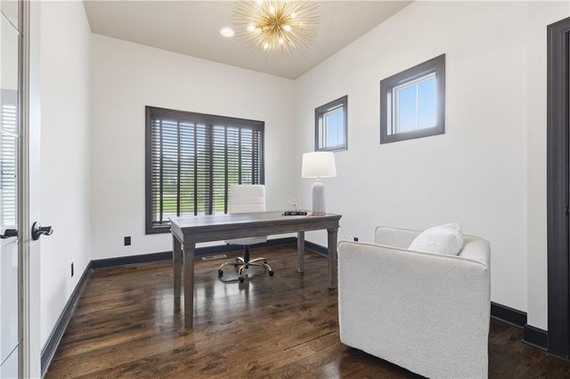 11604 W 164th Place, Overland Park, KS 66221