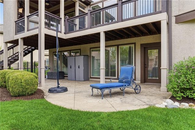 11604 W 164th Place, Overland Park, KS 66221