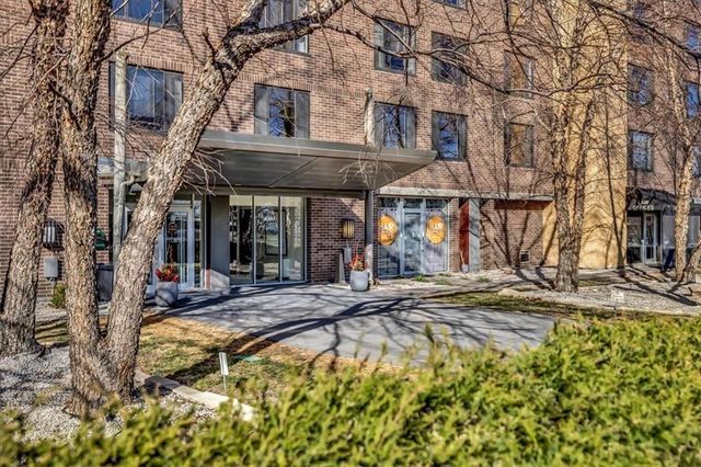 600 E 8th Street 5S, Kansas City, MO 64106