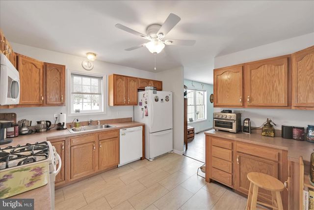 1865 AND 1864 BUCKAROO DR, Auburn, PA 17922