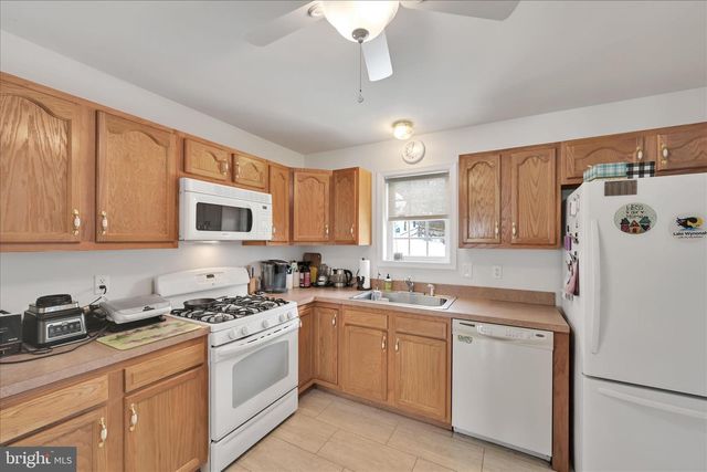 1865 AND 1864 BUCKAROO DR, Auburn, PA 17922