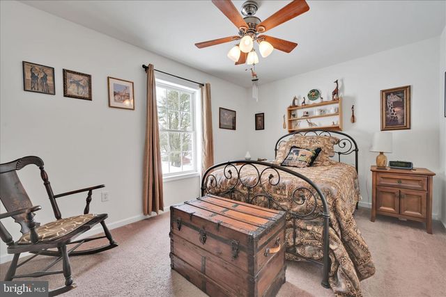 1865 AND 1864 BUCKAROO DR, Auburn, PA 17922