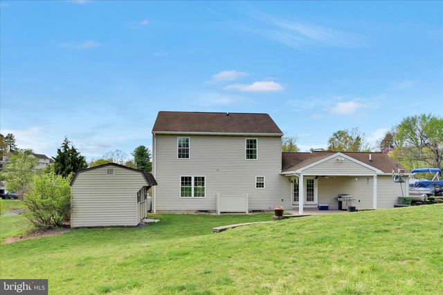 1865 AND 1864 BUCKAROO DR, Auburn, PA 17922