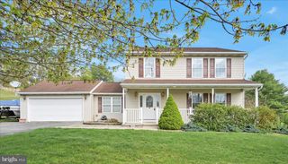 1865 AND 1864 BUCKAROO DR, Auburn, PA 17922