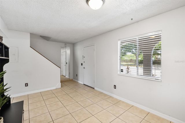 4038 CORTEZ DRIVE B, Tampa, FL 33614