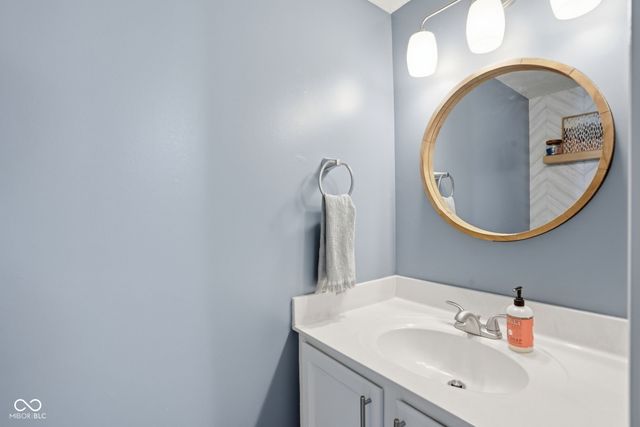 2938 Vinings Drive, Carmel, IN 46032