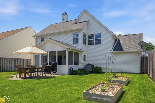 2938 Vinings Drive, Carmel, IN 46032