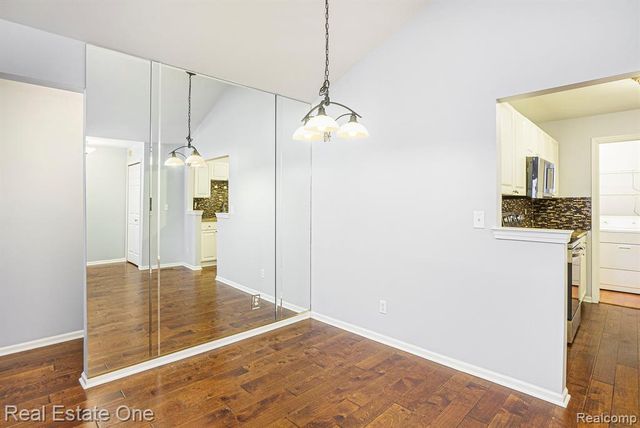 44882 Marigold Drive, Sterling Heights, MI 48314