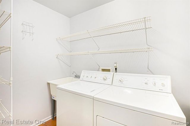 44882 Marigold Drive, Sterling Heights, MI 48314