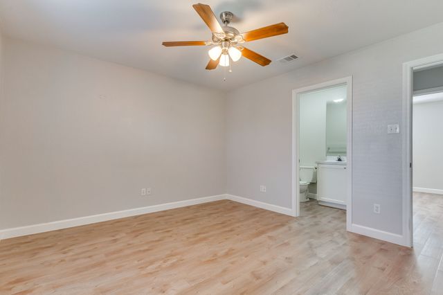 306 Kathy Lane, Granbury, TX 76049