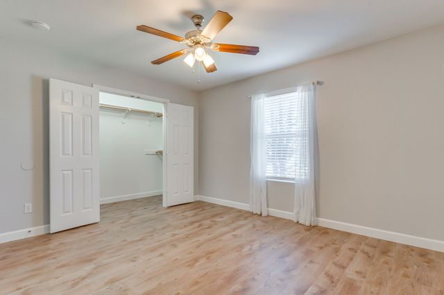 306 Kathy Lane, Granbury, TX 76049