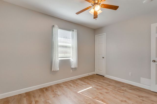 306 Kathy Lane, Granbury, TX 76049