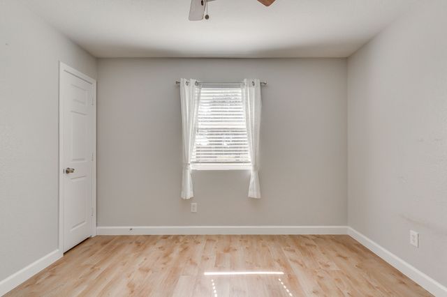 306 Kathy Lane, Granbury, TX 76049