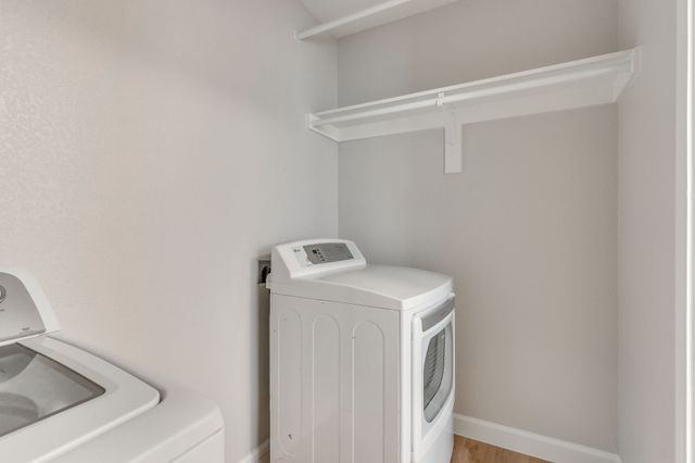 306 Kathy Lane, Granbury, TX 76049