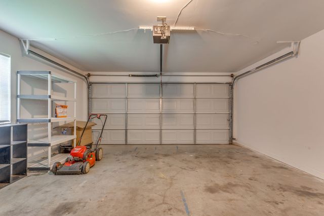 306 Kathy Lane, Granbury, TX 76049