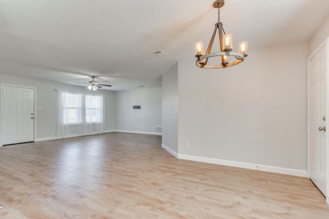 306 Kathy Lane, Granbury, TX 76049