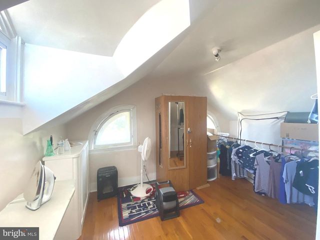 2249 KNORR ST, Philadelphia, PA 19149