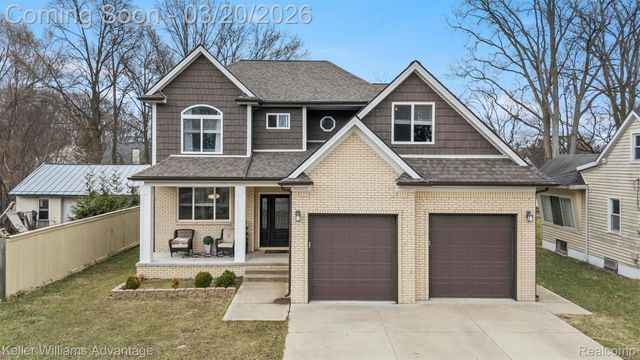 9114 Cardwell Street, Livonia, MI 48150