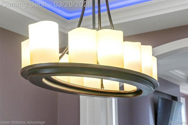 9114 Cardwell Street, Livonia, MI 48150