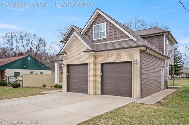 9114 Cardwell Street, Livonia, MI 48150