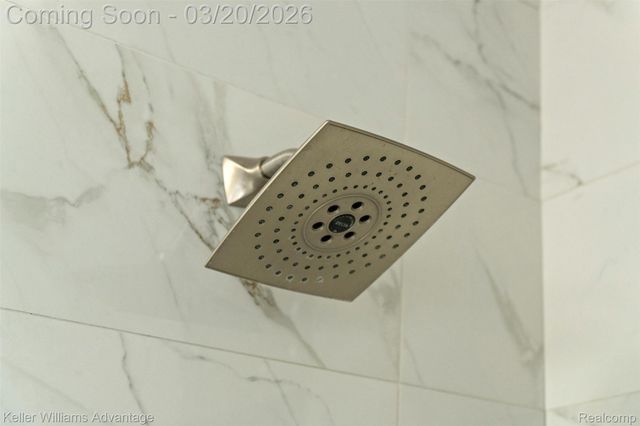 9114 Cardwell Street, Livonia, MI 48150