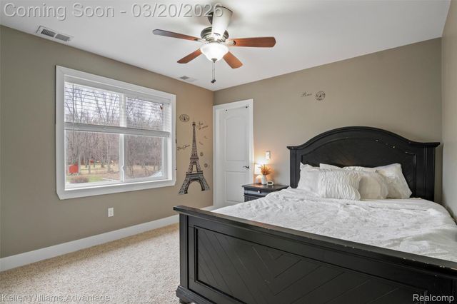 9114 Cardwell Street, Livonia, MI 48150