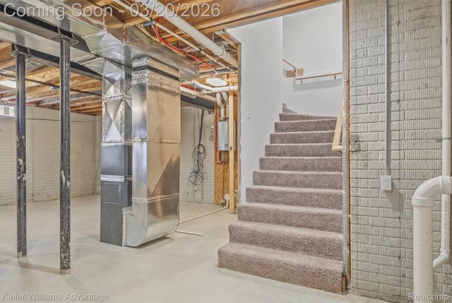 9114 Cardwell Street, Livonia, MI 48150