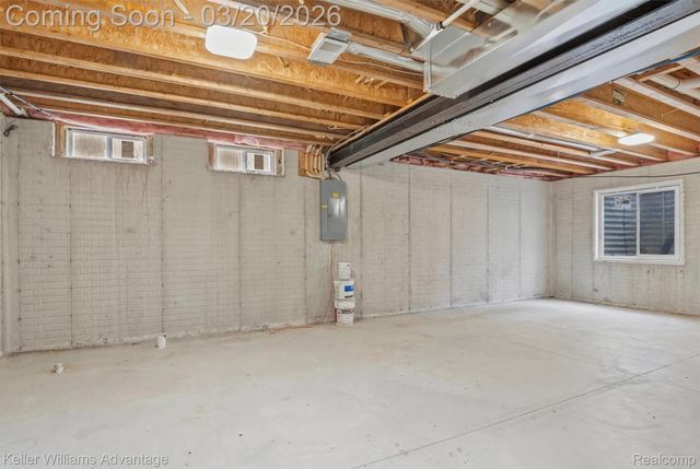 9114 Cardwell Street, Livonia, MI 48150