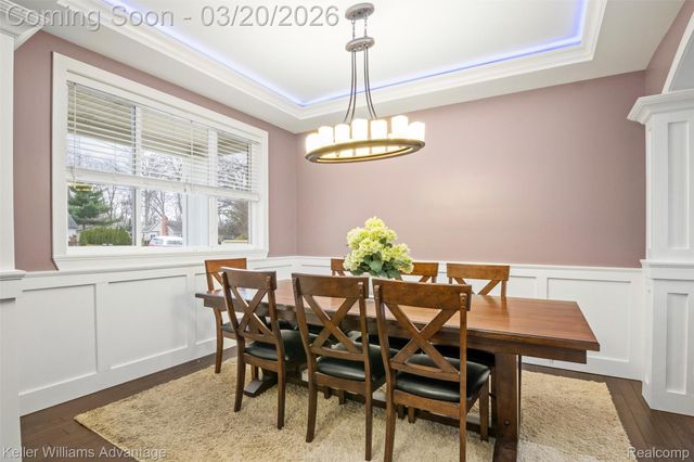 9114 Cardwell Street, Livonia, MI 48150