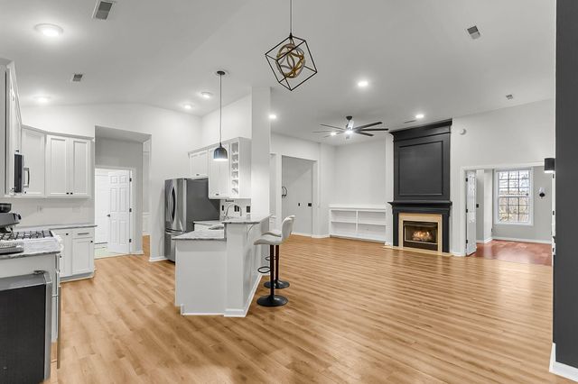 2105 Baldwin Park Drive, Mount Pleasant, SC 29466