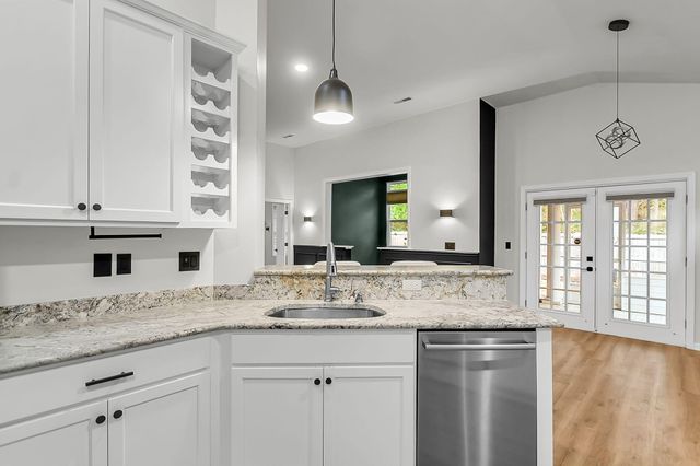 2105 Baldwin Park Drive, Mount Pleasant, SC 29466