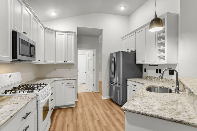 2105 Baldwin Park Drive, Mount Pleasant, SC 29466