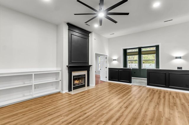 2105 Baldwin Park Drive, Mount Pleasant, SC 29466