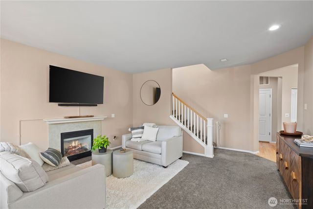 16850 164th Way SE, Renton, WA 98058