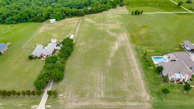 104 Green Meadow Court, Gunter, TX 75058
