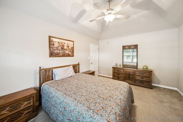 2701 Ridgeview Place, Claremore, OK 74017