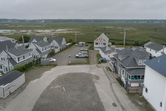 387 Ocean Boulevard, Hampton, NH 03842