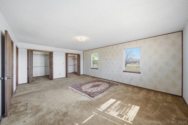 7921 E 126th Street N, Collinsville, OK 74021