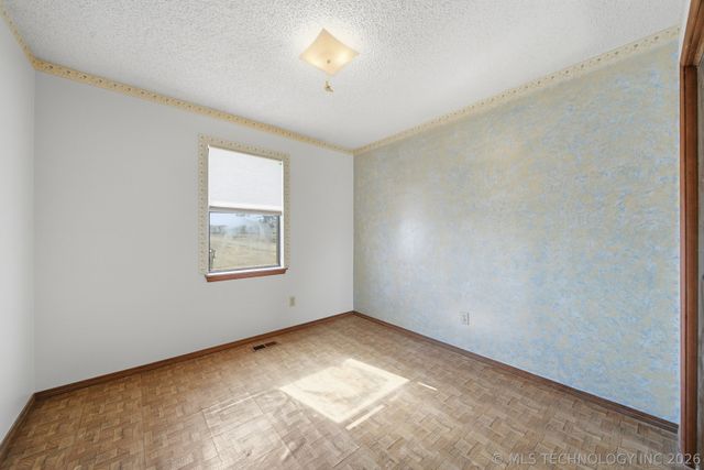 7921 E 126th Street N, Collinsville, OK 74021