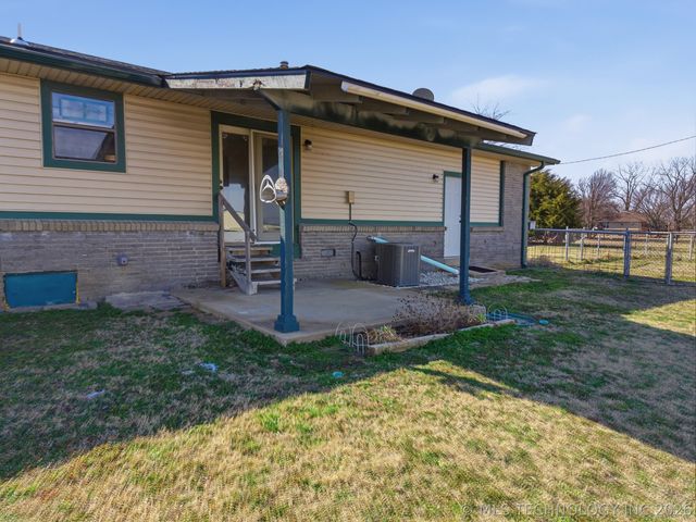 7921 E 126th Street N, Collinsville, OK 74021