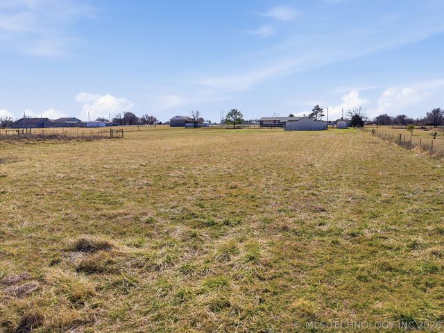 7921 E 126th Street N, Collinsville, OK 74021