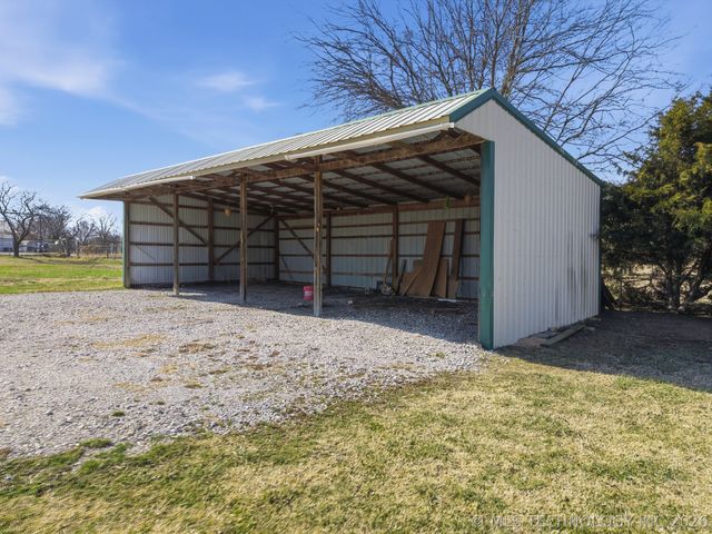 7921 E 126th Street N, Collinsville, OK 74021